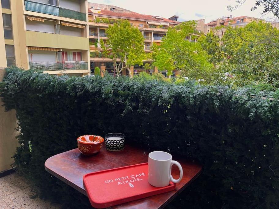 אקס-אן-פרובאנס Studio Au Coeur D'Aix Avec Balcon Et Parking מראה חיצוני תמונה